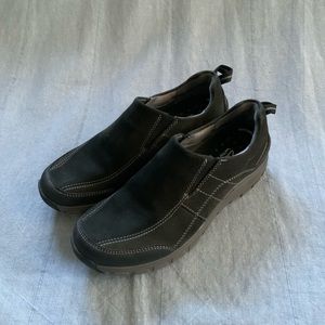 Black suede walker / loafer